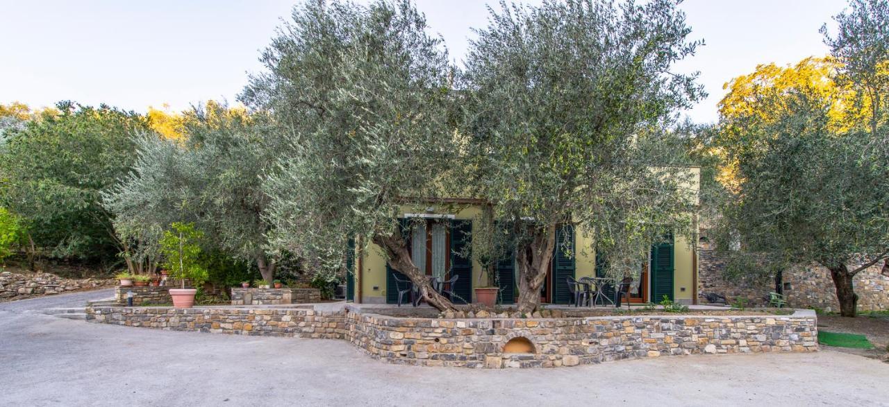 Appartamenti Arco Antico San Bartolomeo Al Mare Zewnętrze zdjęcie